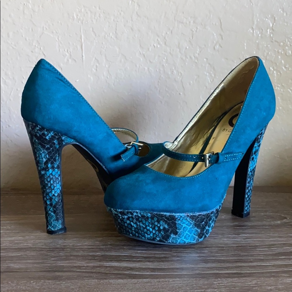 Teal/ snake print platform pump